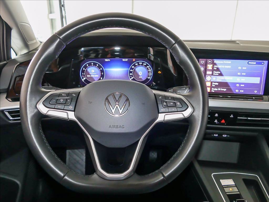 VOLKSWAGEN GOLF 1.0 eTSI LIFE DSG 110CV