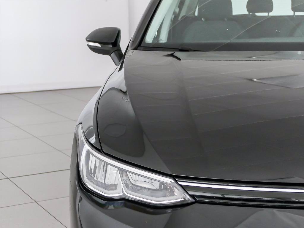 VOLKSWAGEN GOLF 1.0 eTSI LIFE DSG 110CV