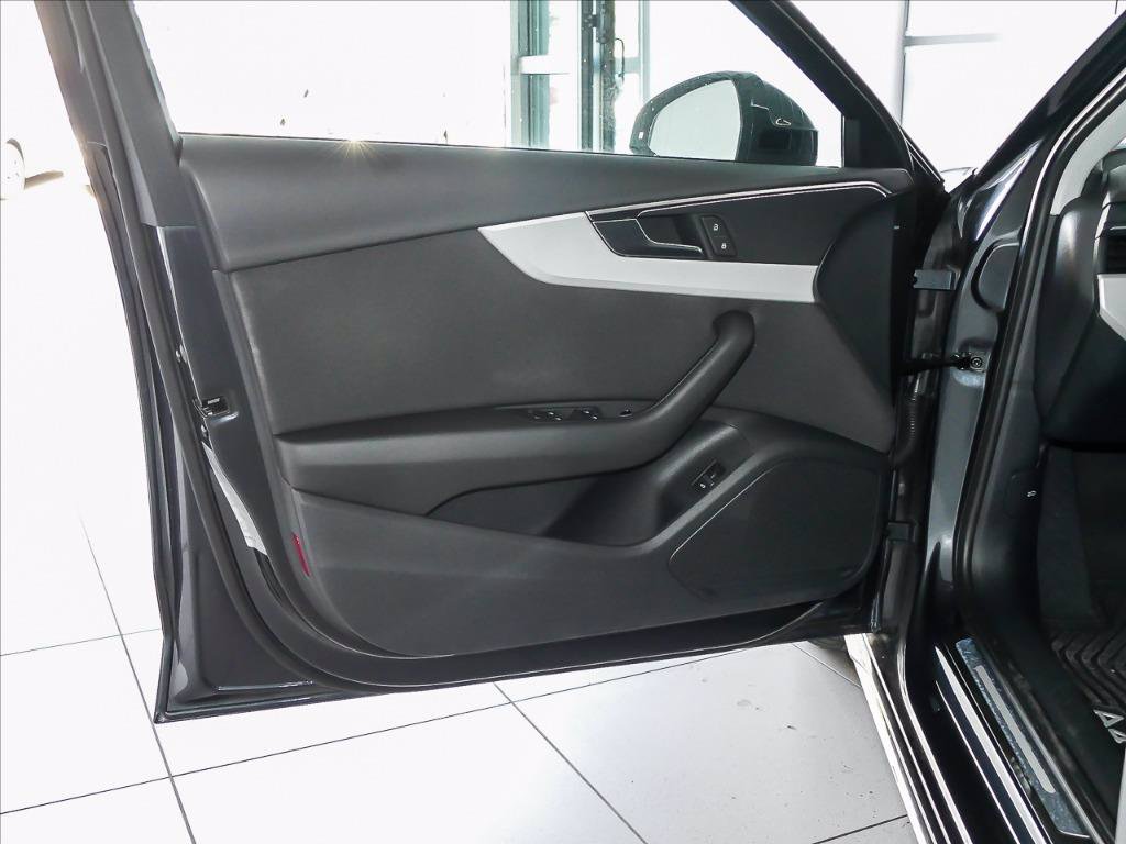 AUDI A4 Avant 40 2.0 tdi mhev Business Advanced 204cv s-tronic