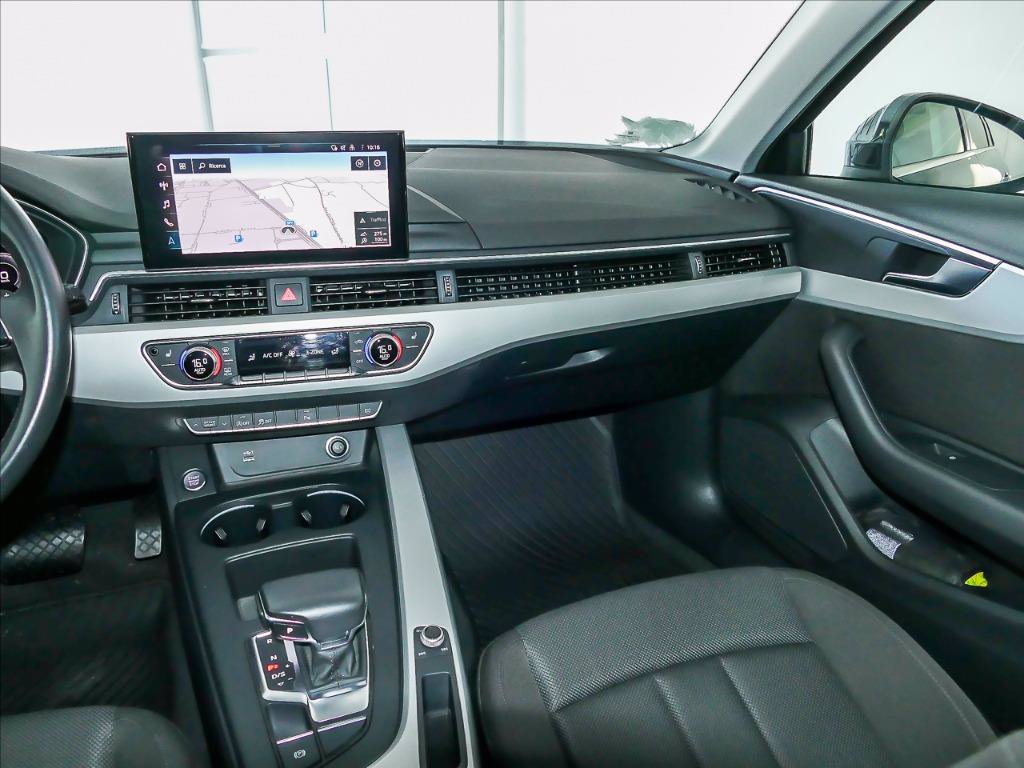 AUDI A4 Avant 40 2.0 tdi mhev Business Advanced 204cv s-tronic