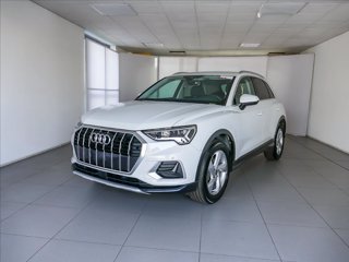 AUDI Q3 35 2.0 tdi Business Advanced s-tronic