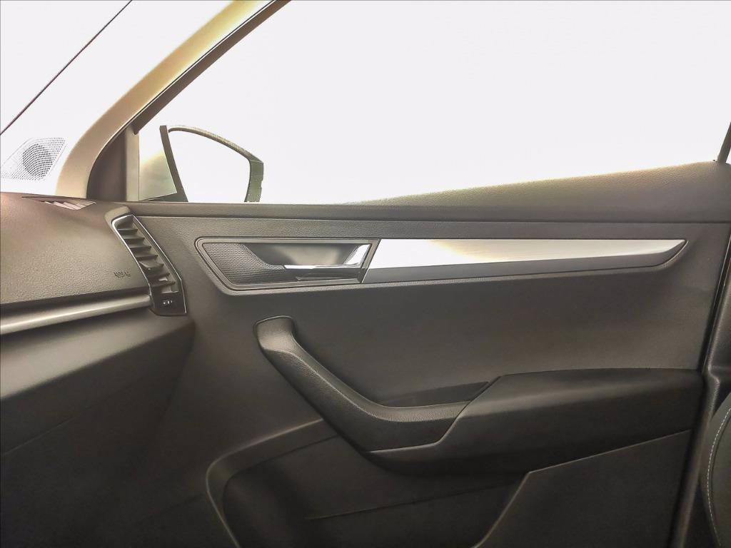 SKODA Karoq 1.0 tsi Executive 115cv