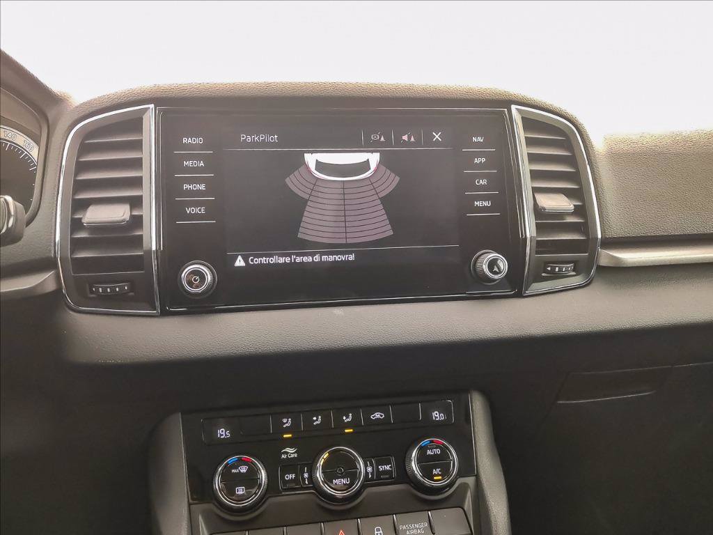 SKODA Karoq 1.0 tsi Executive 115cv