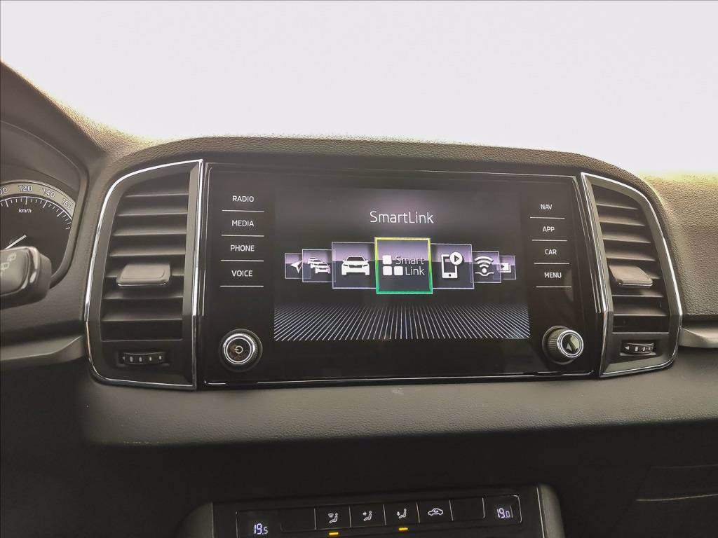 SKODA Karoq 1.0 tsi Executive 115cv