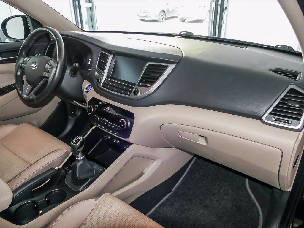 HYUNDAI TUCSON 1.7  IX35  XPOSSIBLE 116CV