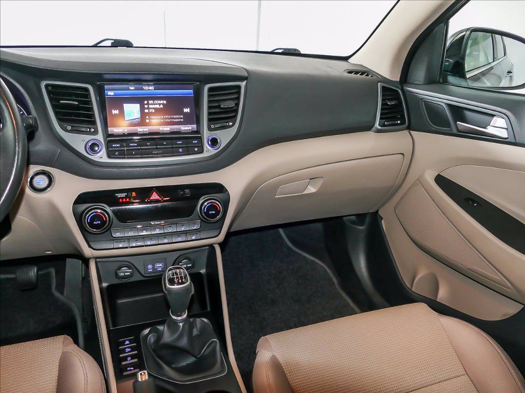 HYUNDAI TUCSON 1.7  IX35  XPOSSIBLE 116CV