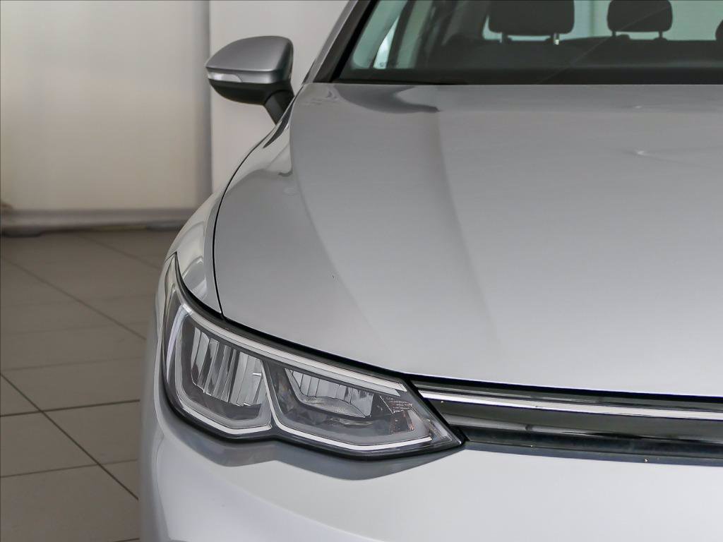 VOLKSWAGEN GOLF 8 1.5  LIFE TSI EVO ACT 130CV