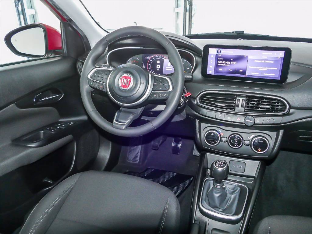 FIAT TIPO 1.6 CROSS 130CV