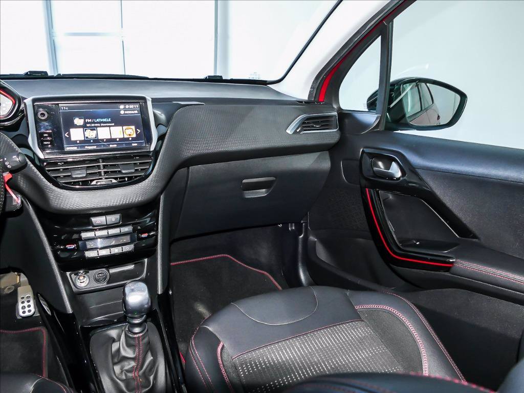 PEUGEOT 2008 1.6 HDI GT LINE 120CV