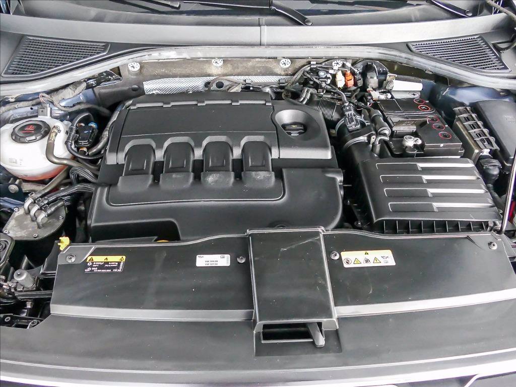 VOLKSWAGEN T-ROC 1.6 TDI STYLE B&M 115CV