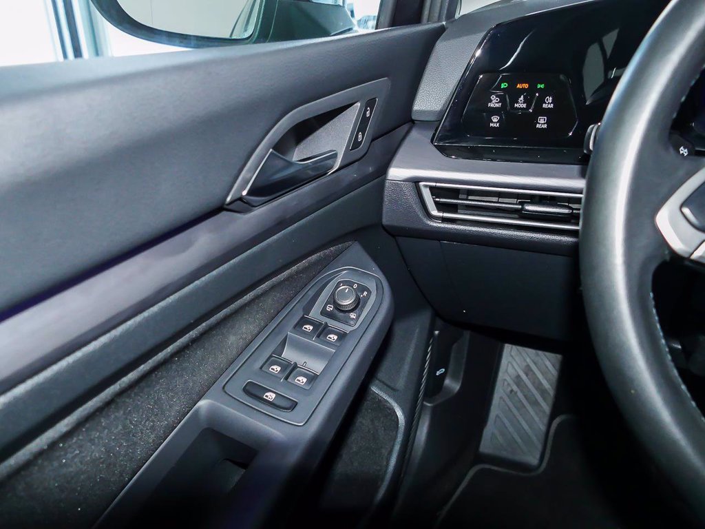 VOLKSWAGEN GOLF 8 1.5  ETSI STYLE DSG 150CV