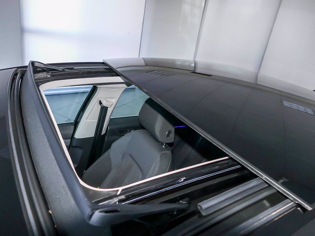 VOLKSWAGEN GOLF 8 1.5  ETSI STYLE DSG 150CV