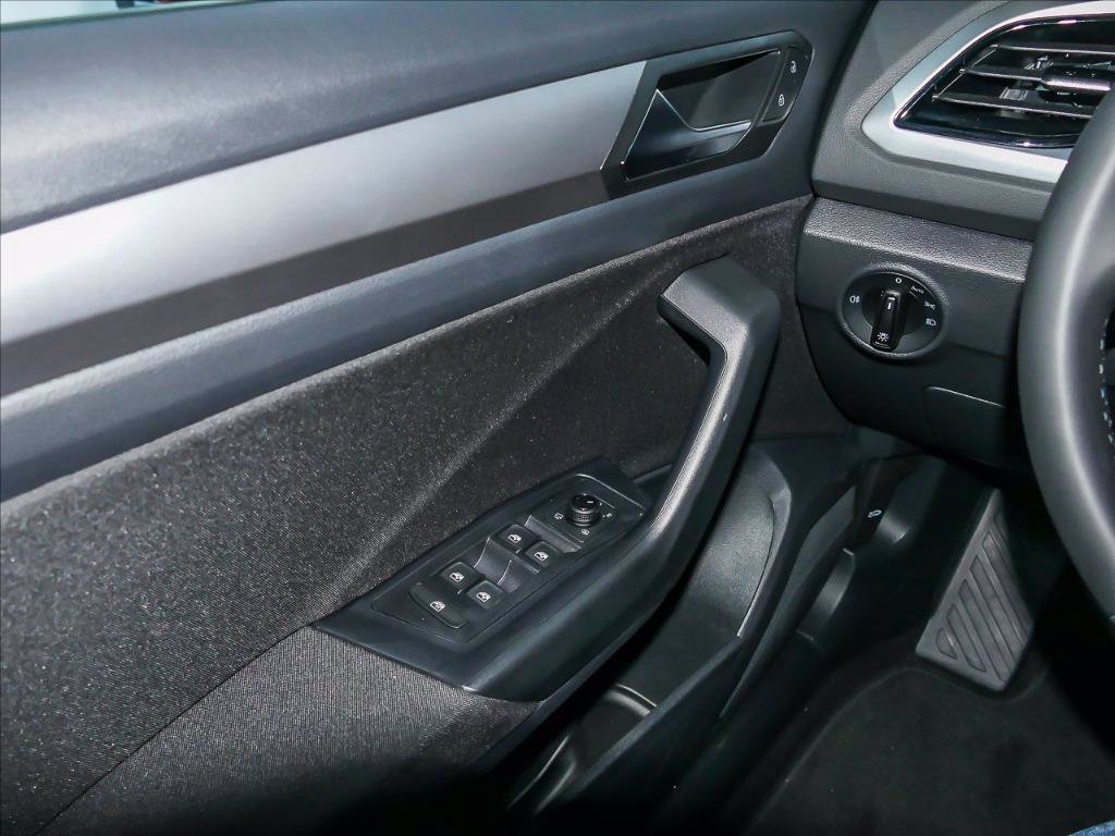 VOLKSWAGEN T-Roc Sport 1.0 TSI 85 kW (115 CV) Manuale