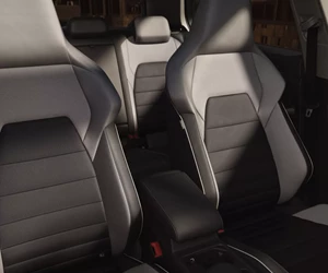 GL6293 Interior Seats 16 9