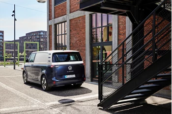 ID Buzz Cargo Gallery 5